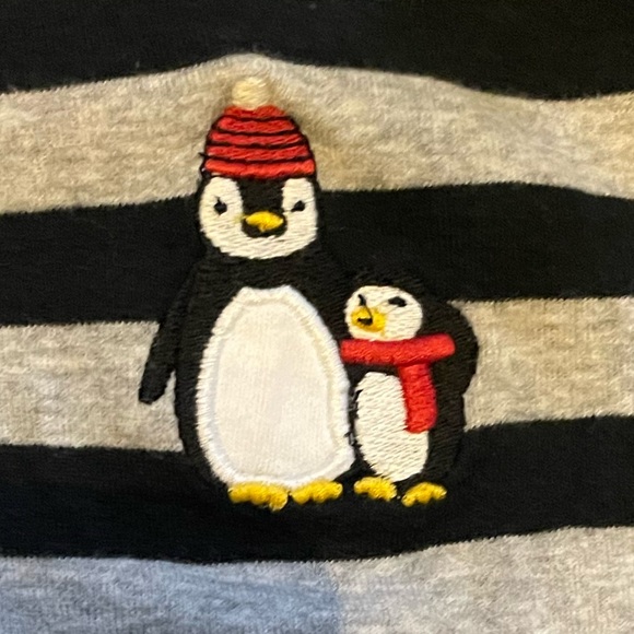 Carter’s Penguin Outfit - Picture 3 of 3